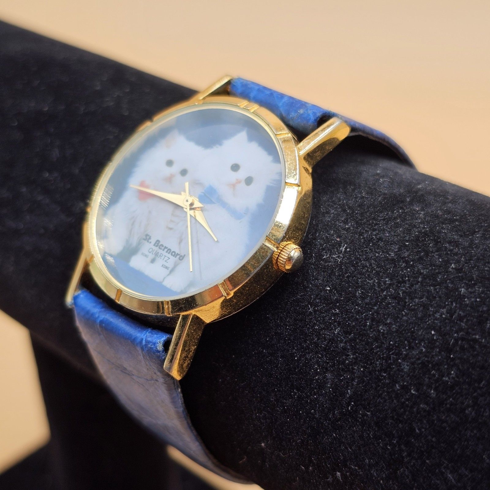 Vintage St. Bernard Gold Tone Quartz Kitten Watch New Battery Runs Great — image 3 of 8